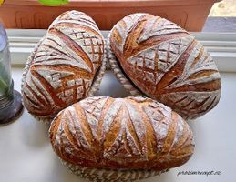 Upečený chleba z kvasu