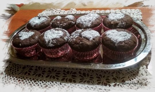 Dvoubarevné špaldové muffiny z kvasu