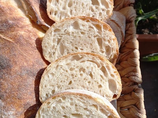 Švýcarský kořenový chléb