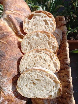 Švýcarský kořenový chléb