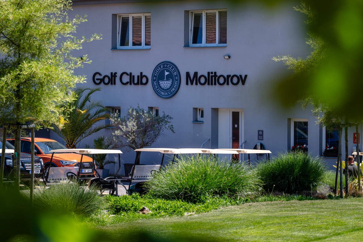 18a828f5-golf-molitorov-20260529-thumbnail.jpeg