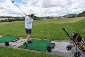 38fdffb4-golf-slapy-20170630-005-msl.jpeg