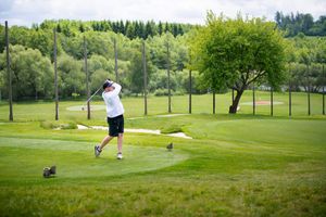6c498082-golf-certovobremeno-20250530-100-kpa.jpeg