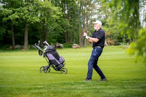 8657b9a8-golf-certovobremeno-20250530-130-kpa.jpeg