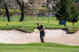8d3d40a3-golf-certovobremeno-20260424-081-msl.jpeg