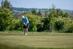 b196b2f8-golf-molitorov-20260529-093-kpa.jpeg