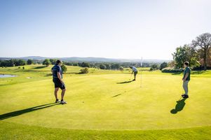 c9aa6602-golf-kestrany-20250919-023-mhe.jpeg