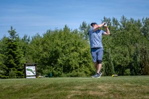 e8a7c5a5-golf-molitorov-20260529-072-kpa.jpeg