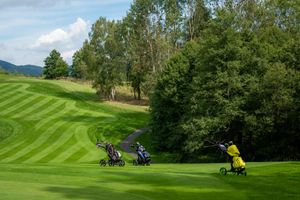 fe14f891-golf-ypsilon-czu-20260902-120-mhe.jpeg
