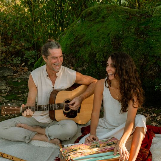 Kevin James and Susana