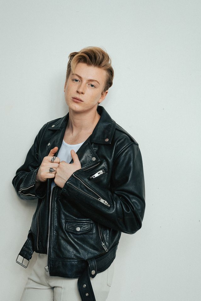 d9a4ce57-adam-misik-lukas-matousek-l1701-web.jpeg